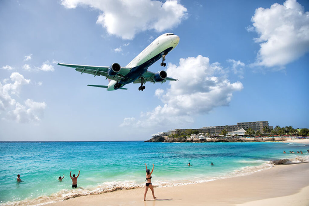 Sint Maarten airplane