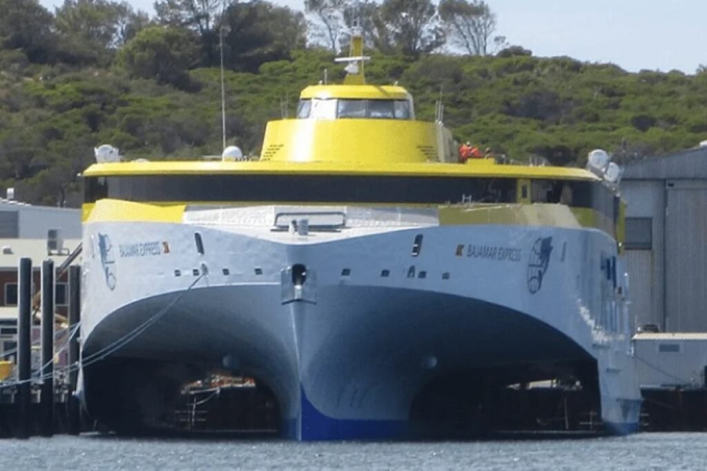 Bajamar Express ferry