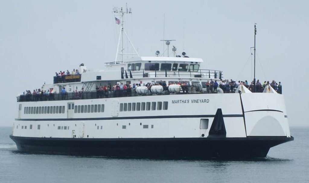 Marthas Vineyard ferry