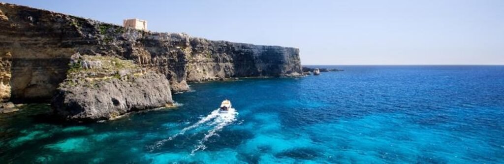 Comino ferries