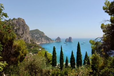Bay, Capri