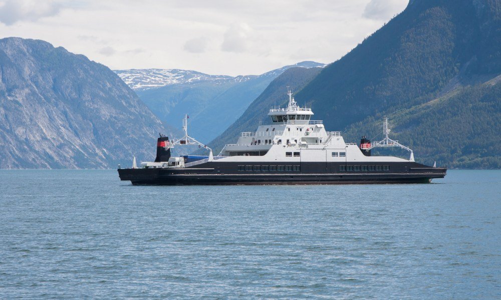 Ferry Kaupanger Fjord